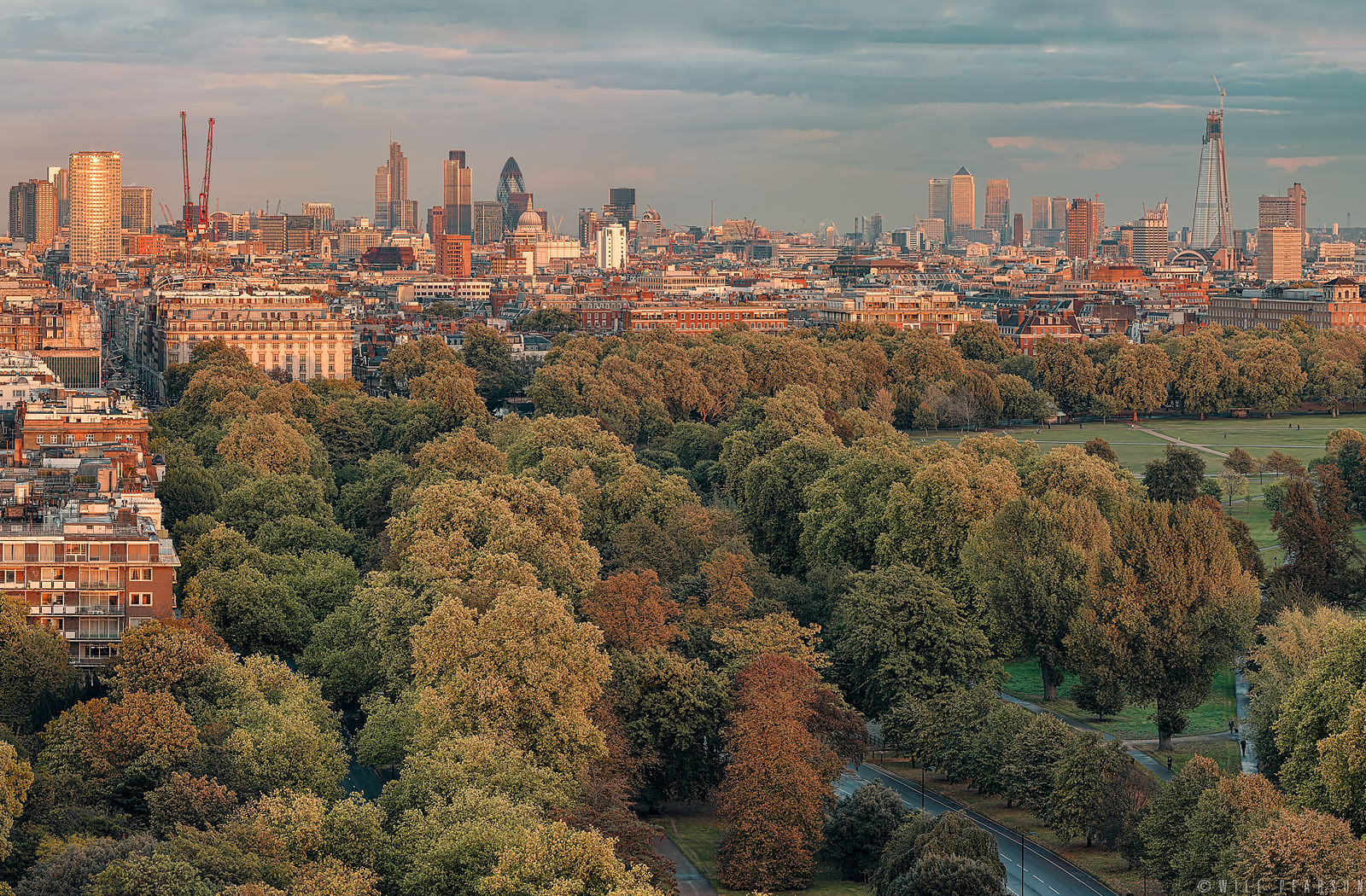 London Landmarks, Autumn Evening