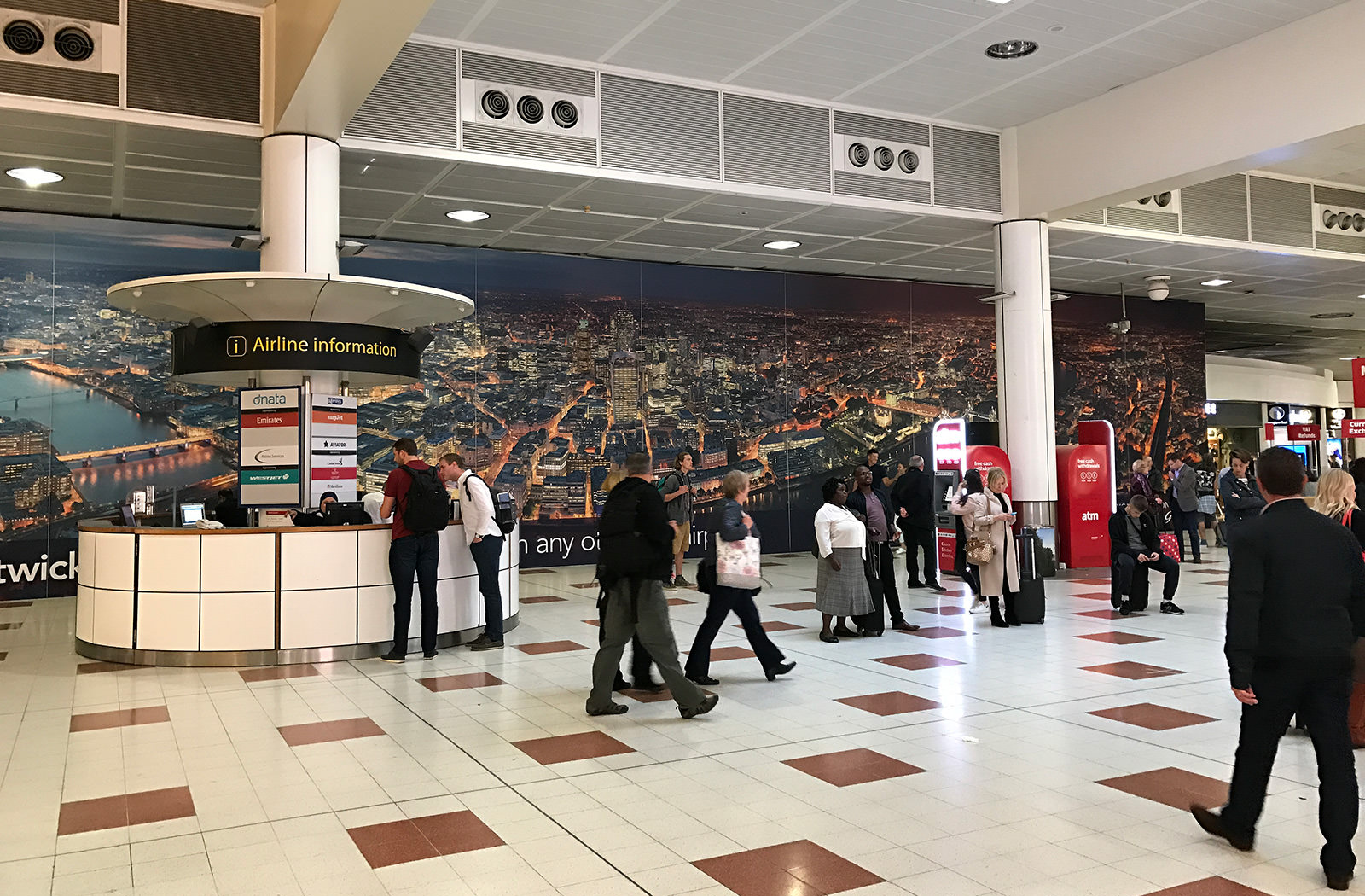 Large Scale Panorama at Gatwick Airport