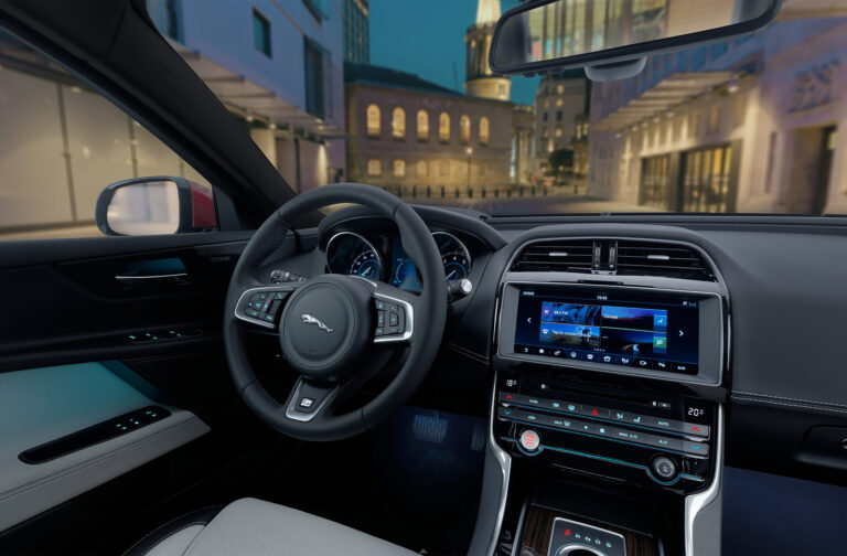 Still taken from a Jaguar 360 of the Jaguar XE