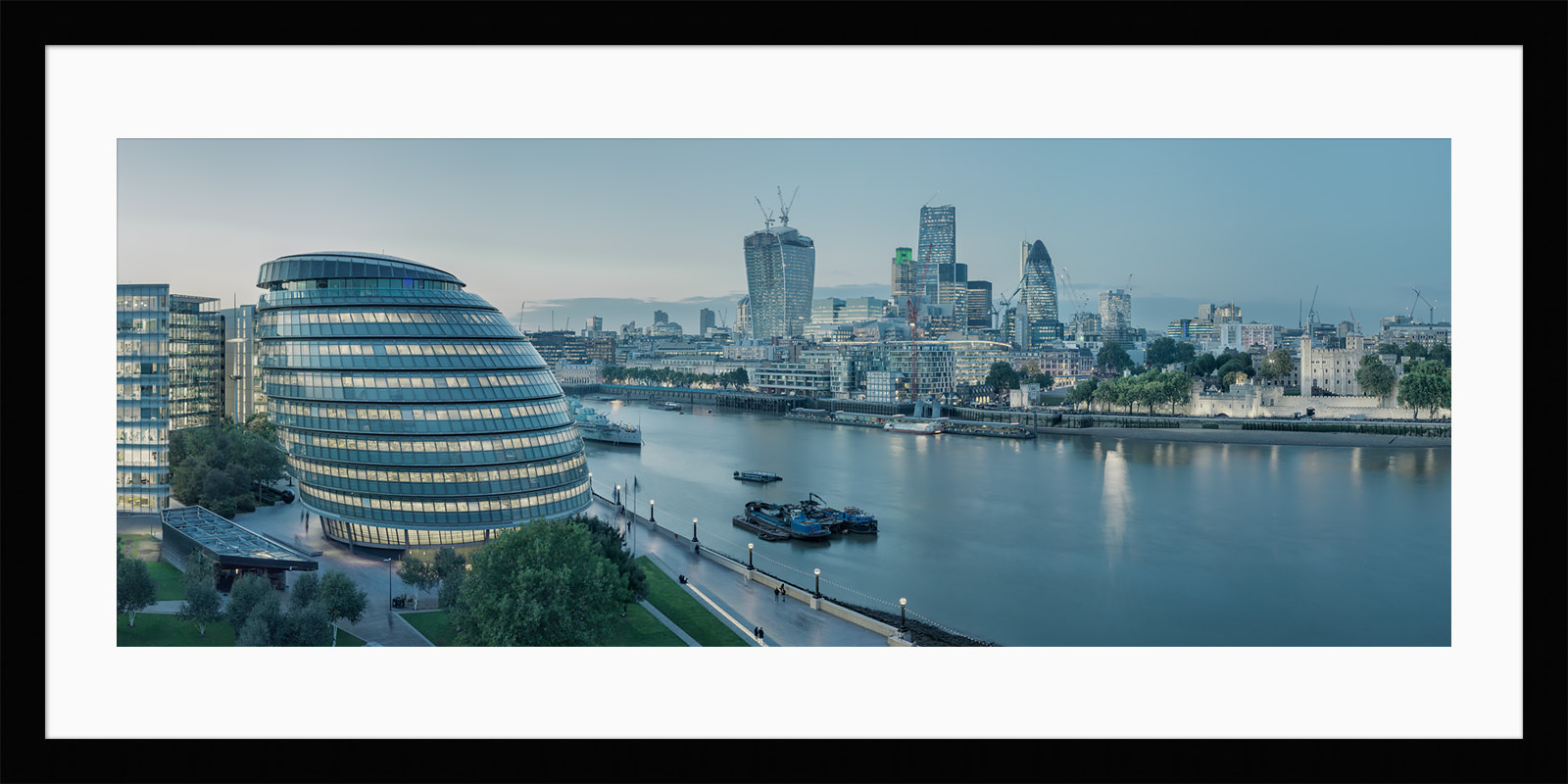 The framed print of Constant Thames